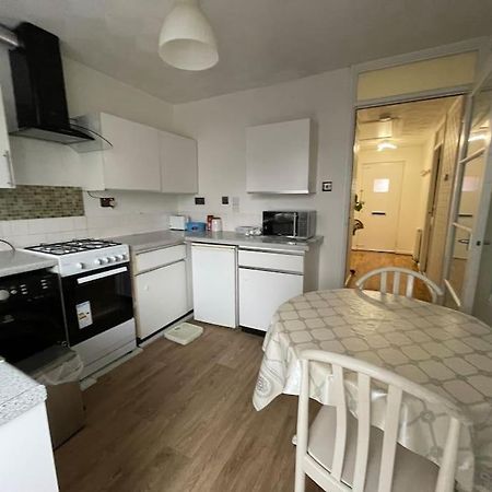 Spacious Bungalow In London, Near Central London, The Excel Centre And The O2, Ideal For Families 外观 照片